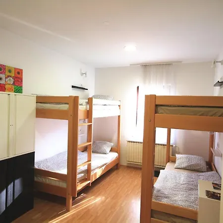 Hostel Vrba