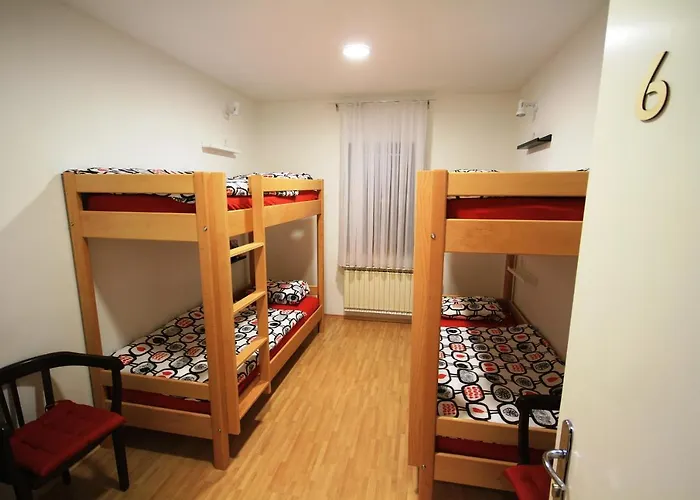 Vrba * לובליאנה