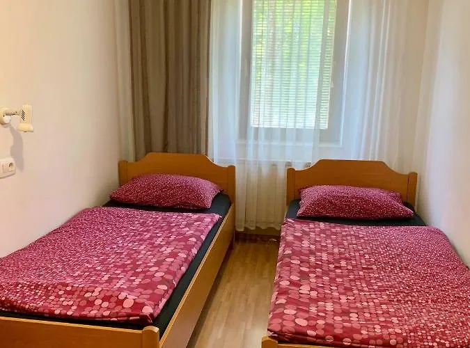 Hostel Vrba Λιουμπλιάνα